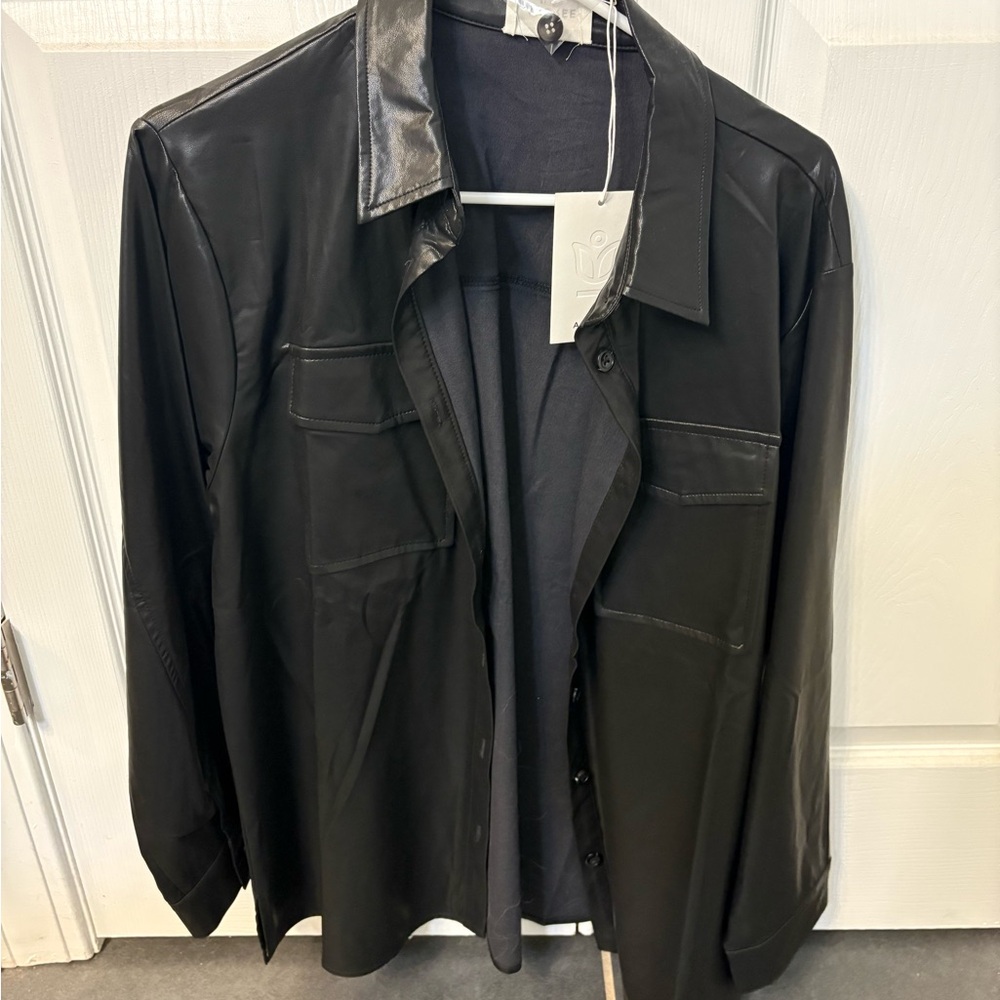 Andrée by Unit Elegant Black jacket, soft